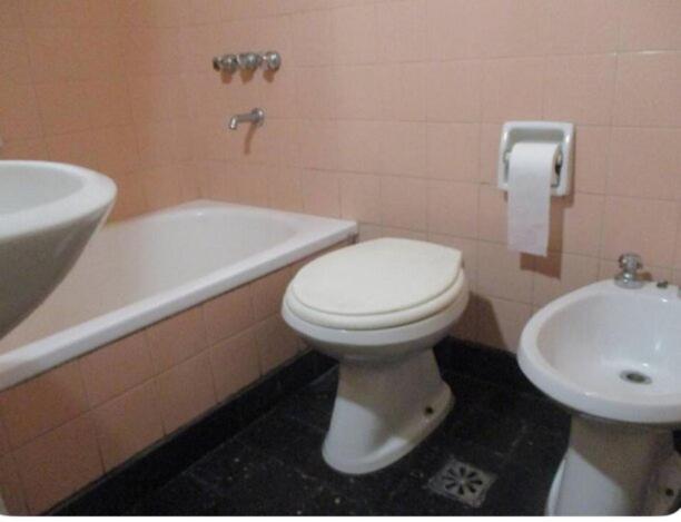 Apartamento George Cossy Bien Ubicado Confortable Silencioso